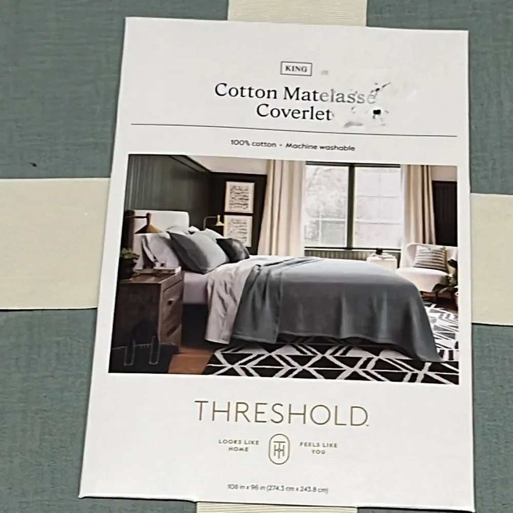 King Luxe Matelasse Coverlet Light Teal Green -‎ Threshold